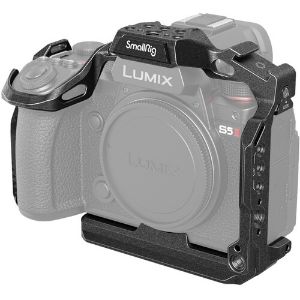 Picture of SmallRig Black Mamba Series Camera Cage for Panasonic Lumix S5 II & S5 IIX